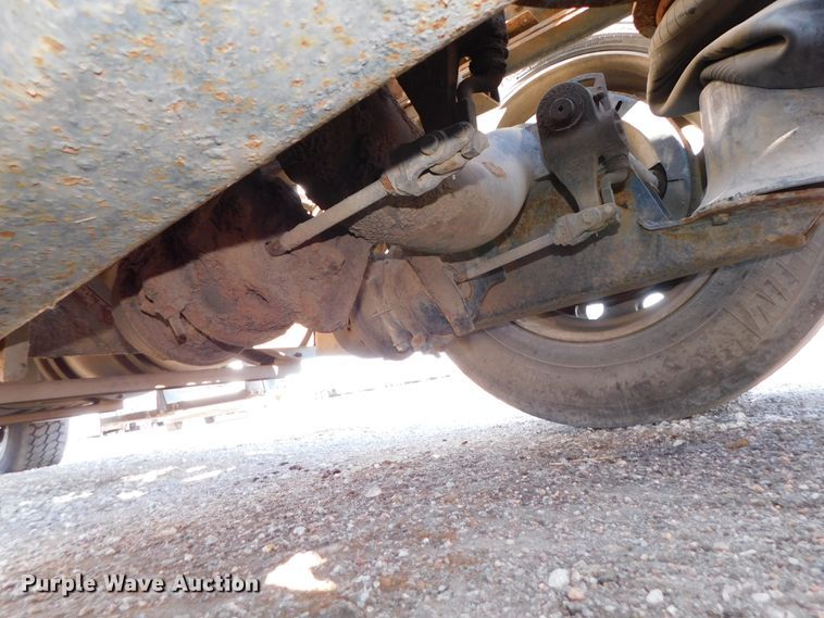 image for item DJ5934 2012 Western Star 4900SB  semi truck