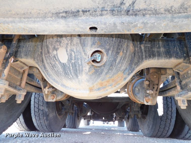 image for item DJ5934 2012 Western Star 4900SB  semi truck