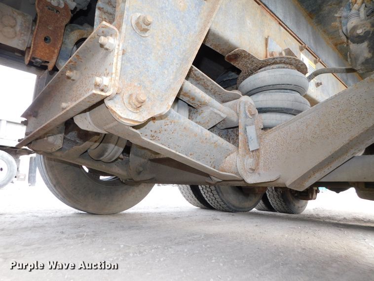 image for item DJ5935 1995 Mack RD690S  water truck