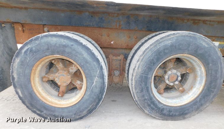 image for item DJ5935 1995 Mack RD690S  water truck