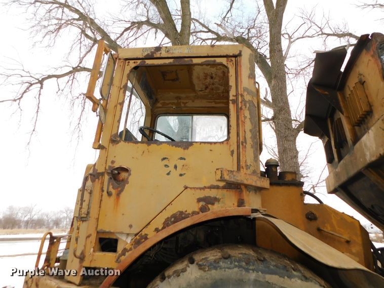 image for item DJ5943 Caterpillar D25B  articulated haul truck