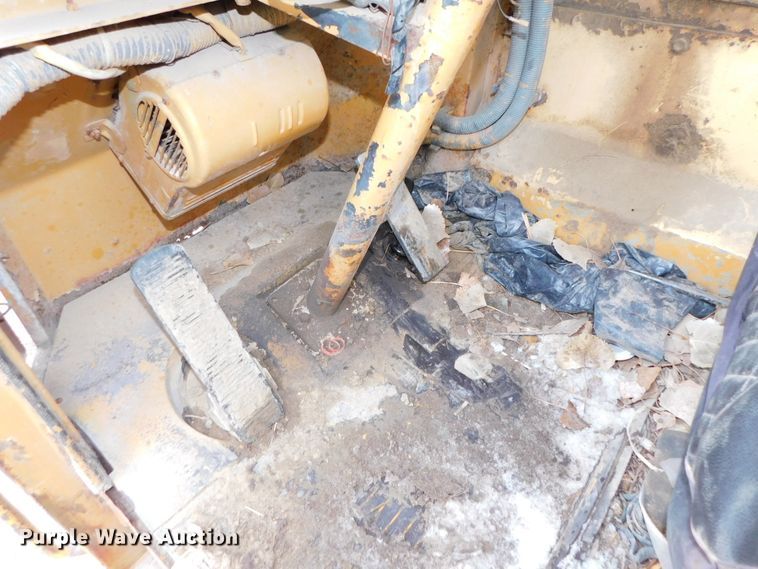 image for item DJ5943 Caterpillar D25B  articulated haul truck