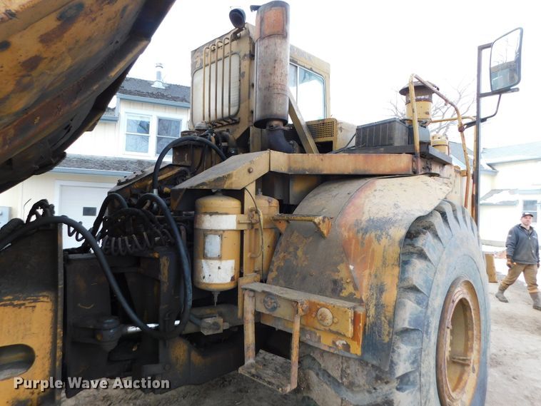 image for item DJ5943 Caterpillar D25B  articulated haul truck