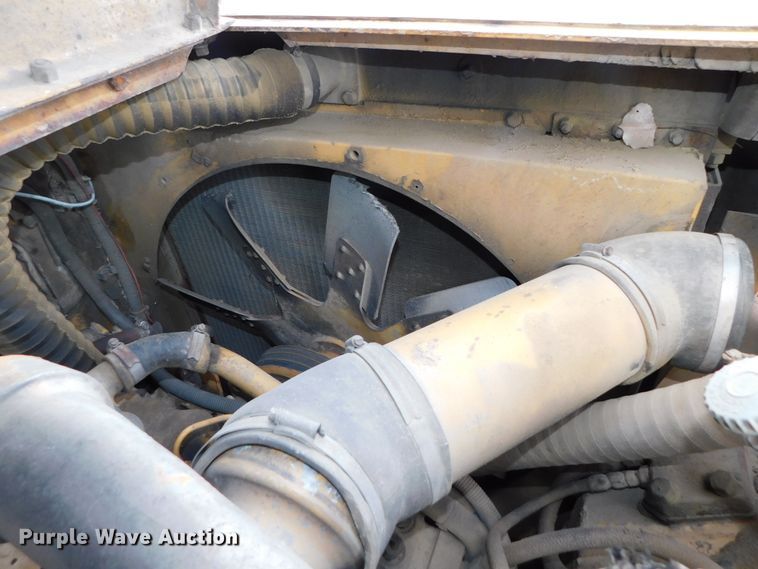 image for item DJ5943 Caterpillar D25B  articulated haul truck