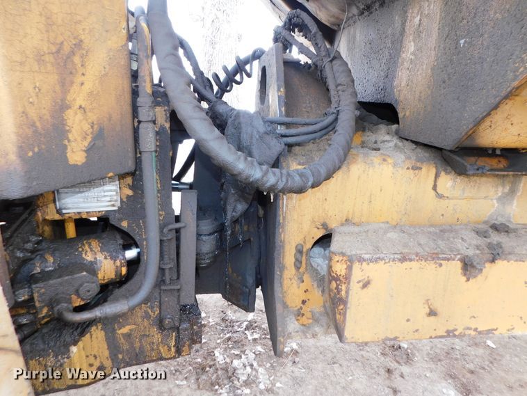 image for item DJ5943 Caterpillar D25B  articulated haul truck