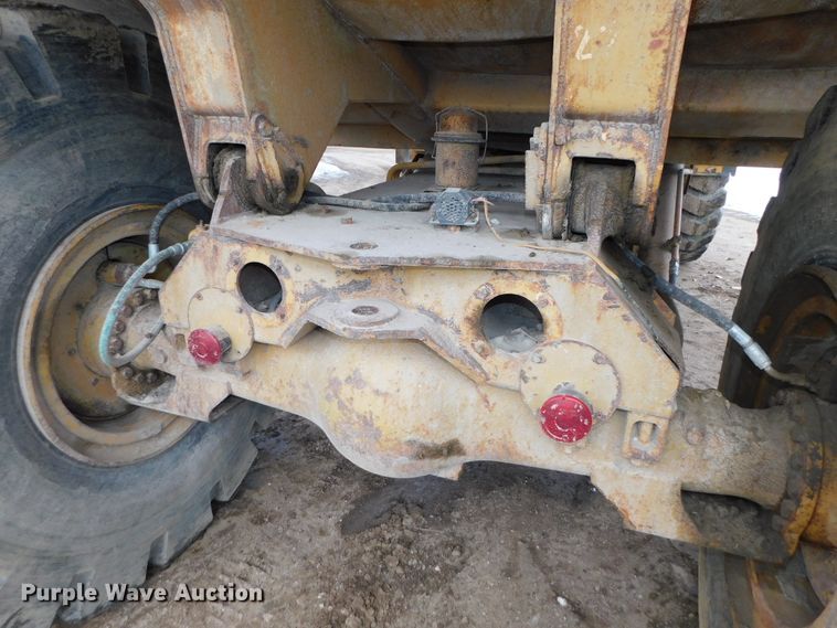 image for item DJ5943 Caterpillar D25B  articulated haul truck