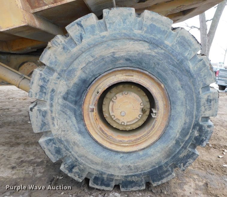 image for item DJ5943 Caterpillar D25B  articulated haul truck