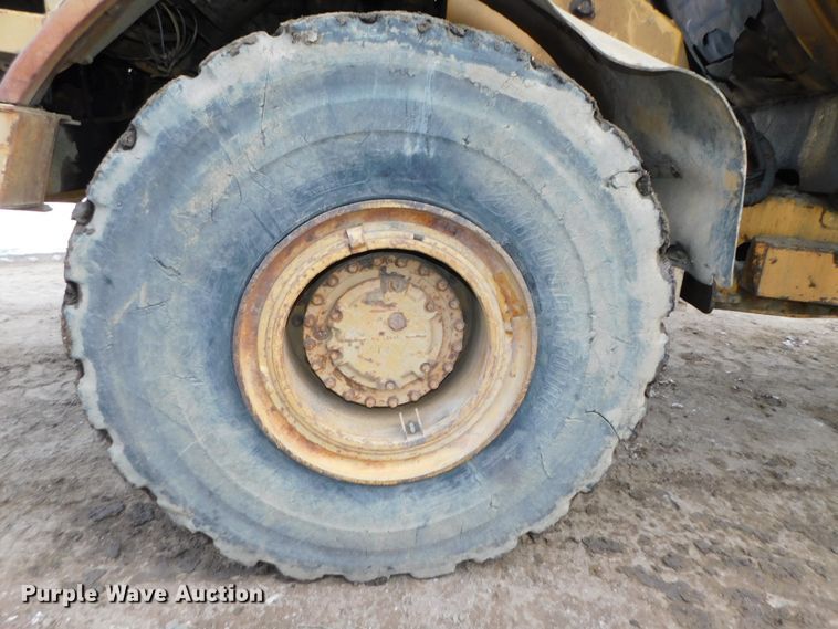 image for item DJ5943 Caterpillar D25B  articulated haul truck