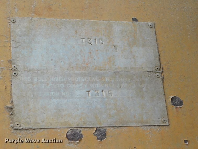 image for item DJ5943 Caterpillar D25B  articulated haul truck