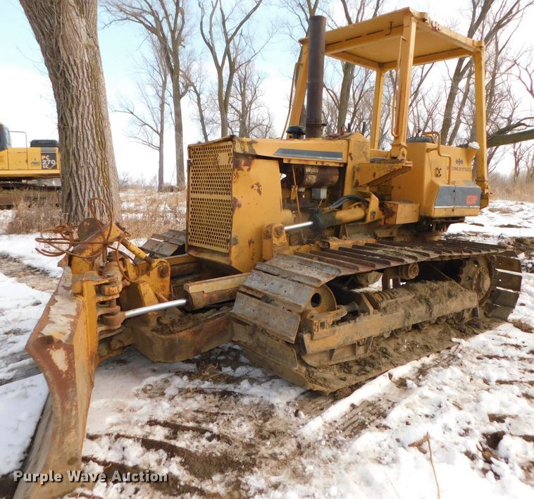 image for item DJ5944 1984 Komatsu D31P-17  dozer