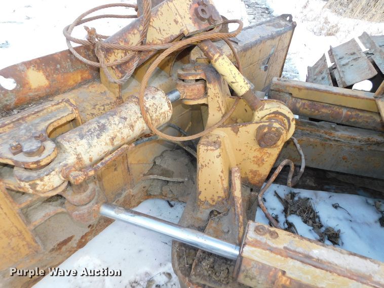 image for item DJ5944 1984 Komatsu D31P-17  dozer