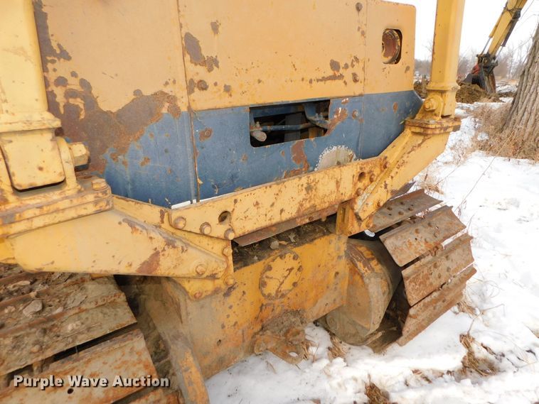 image for item DJ5944 1984 Komatsu D31P-17  dozer