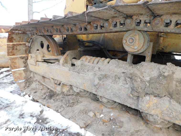 image for item DJ5944 1984 Komatsu D31P-17  dozer