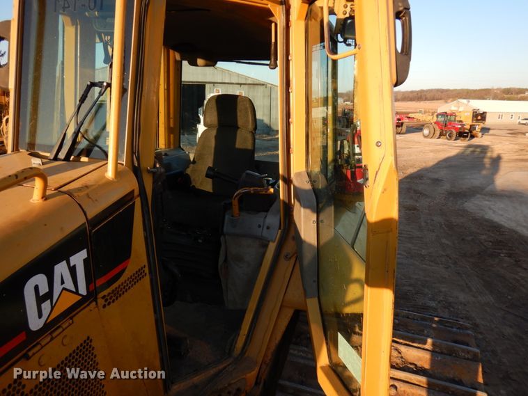 image for item DJ6021 2006 Caterpillar D6N  dozer