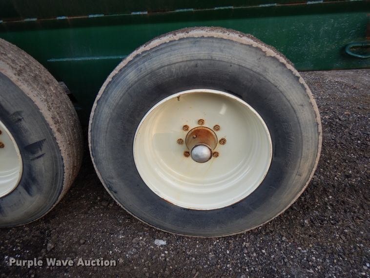 image for item DJ6031 Water tank trailer