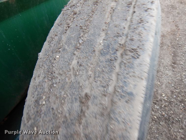 image for item DJ6031 Water tank trailer