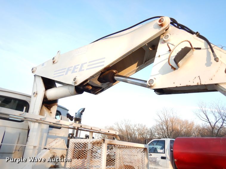 image for item DJ6032 2005 Sterling L-Line  crane truck