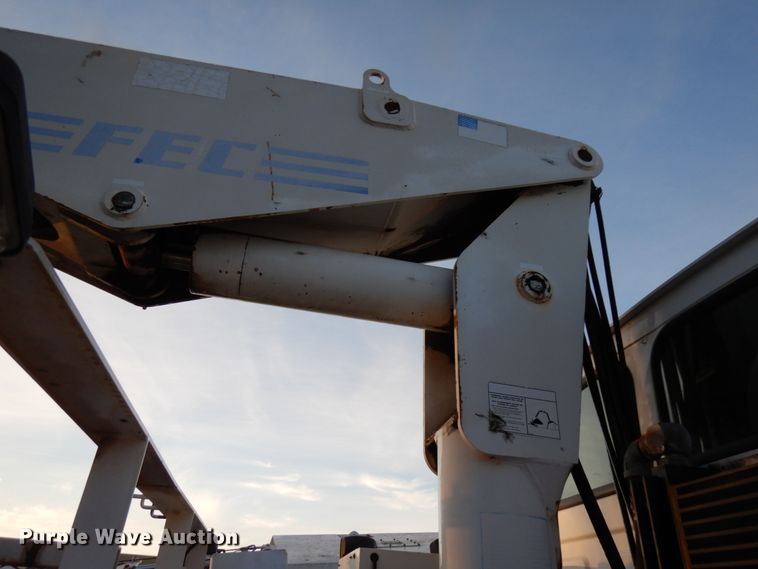 image for item DJ6032 2005 Sterling L-Line  crane truck