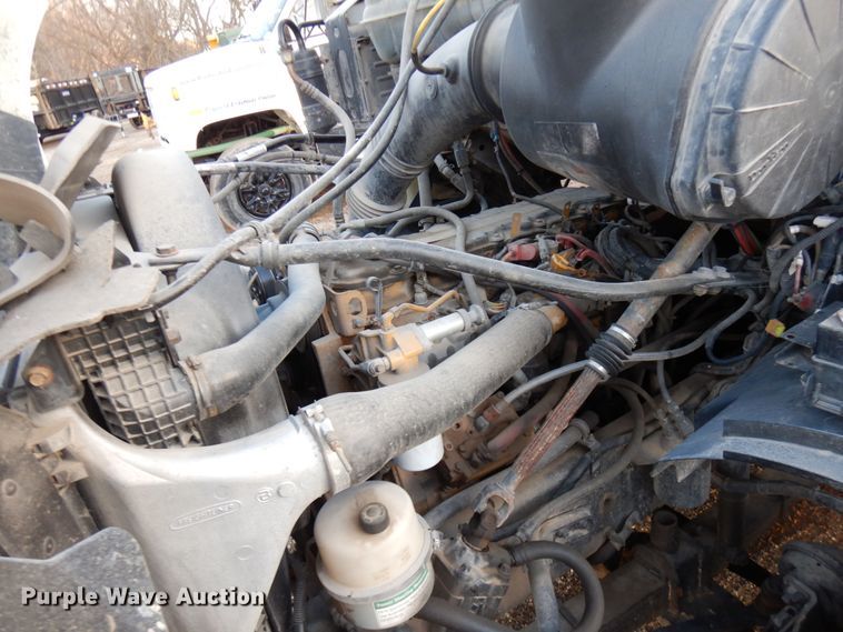 image for item DJ6032 2005 Sterling L-Line  crane truck