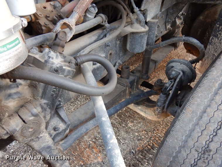 image for item DJ6032 2005 Sterling L-Line  crane truck