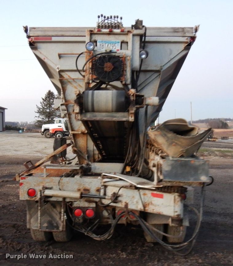 image for item DJ6033 1994 Ford L9000  rock slinger truck