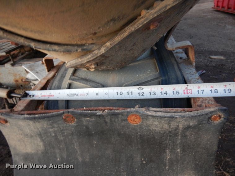 image for item DJ6033 1994 Ford L9000  rock slinger truck