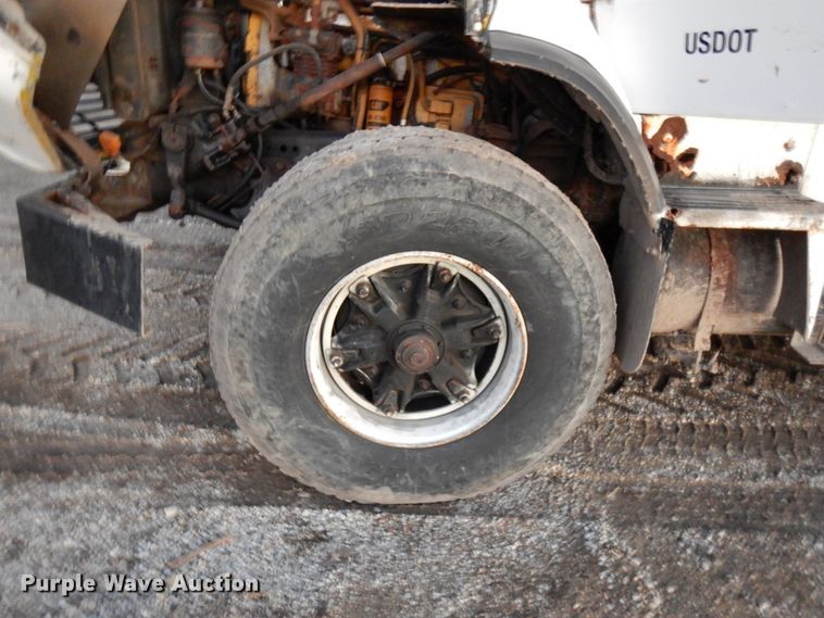 image for item DJ6033 1994 Ford L9000  rock slinger truck