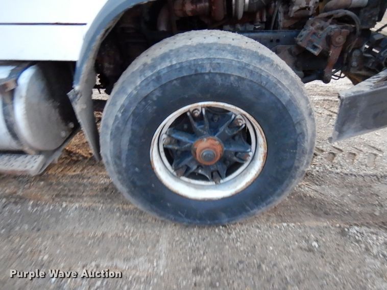 image for item DJ6033 1994 Ford L9000  rock slinger truck