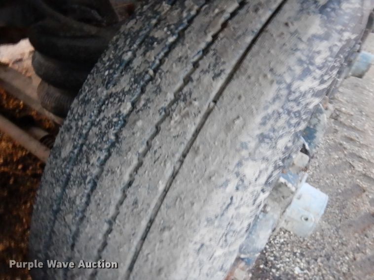 image for item DJ6033 1994 Ford L9000  rock slinger truck