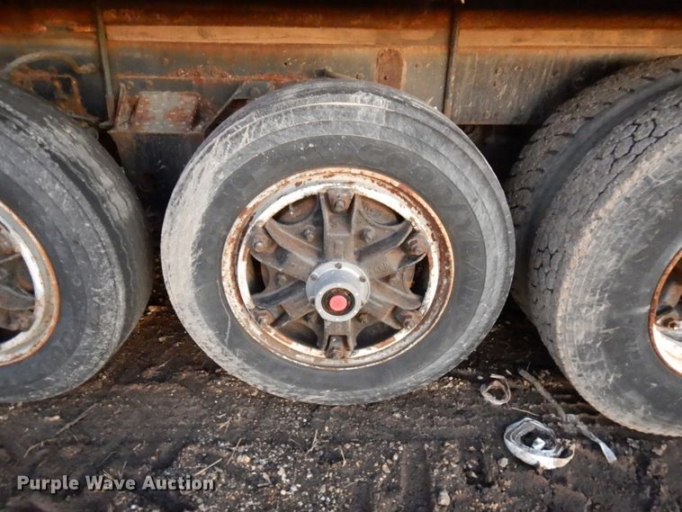 image for item DJ6033 1994 Ford L9000  rock slinger truck