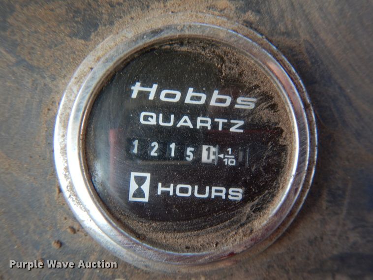 image for item DJ6034 1989 Elgin Pelican  street sweeper