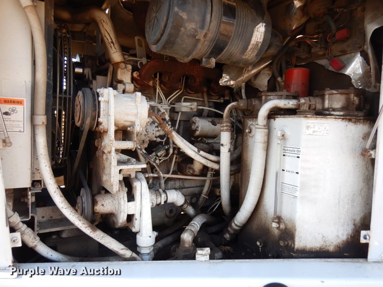 image for item DJ6034 1989 Elgin Pelican  street sweeper