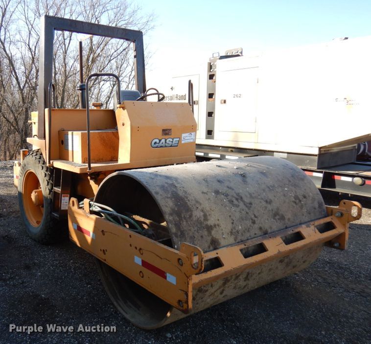 image for item DJ6035 Case 602BPD  single drum vibratory roller