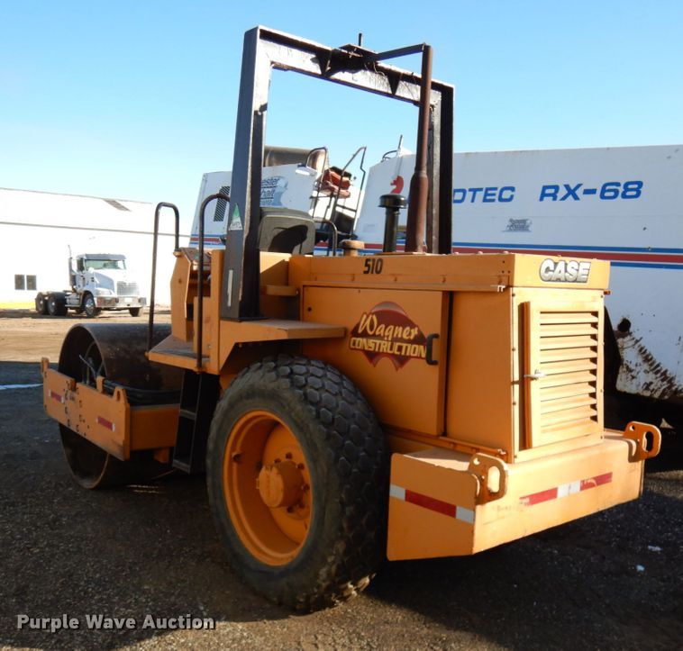 image for item DJ6035 Case 602BPD  single drum vibratory roller