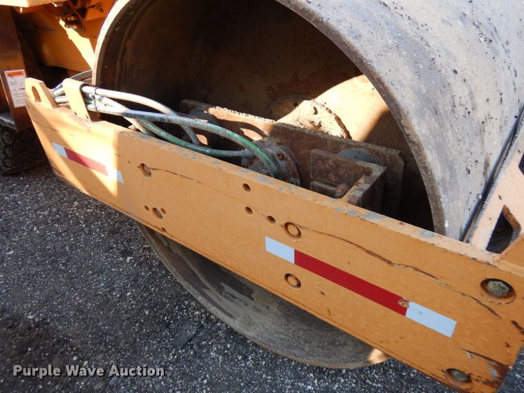 image for item DJ6035 Case 602BPD  single drum vibratory roller