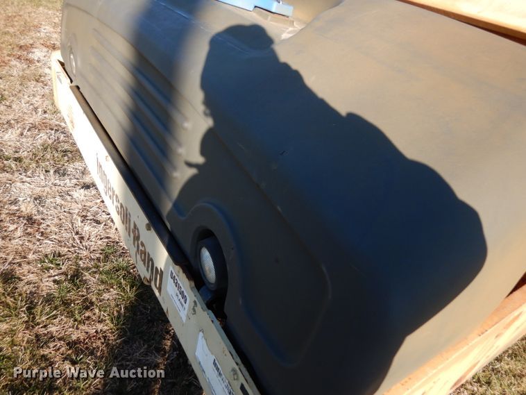 image for item DJ6042 Ingersoll Rand DD-118HFA  vibratory double drum roller