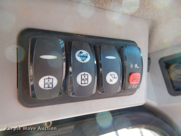 image for item DJ6043 2017 Caterpillar 279D  tracked skid steer loader