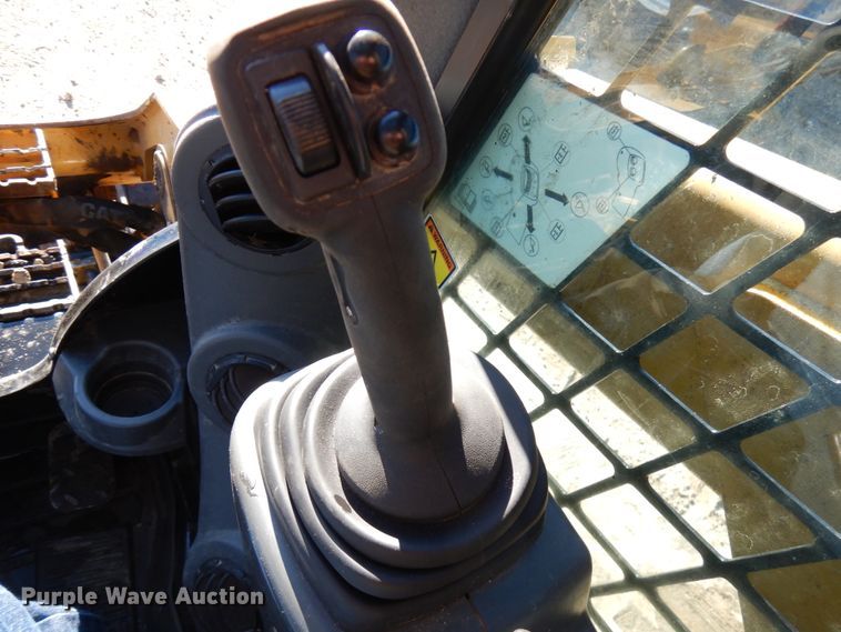 image for item DJ6043 2017 Caterpillar 279D  tracked skid steer loader