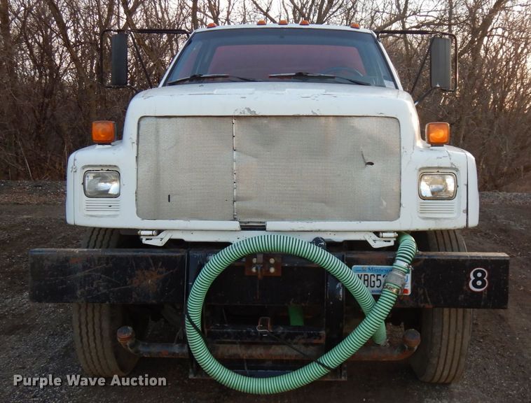 image for item DJ6049 1995 GMC TopKick  water truck