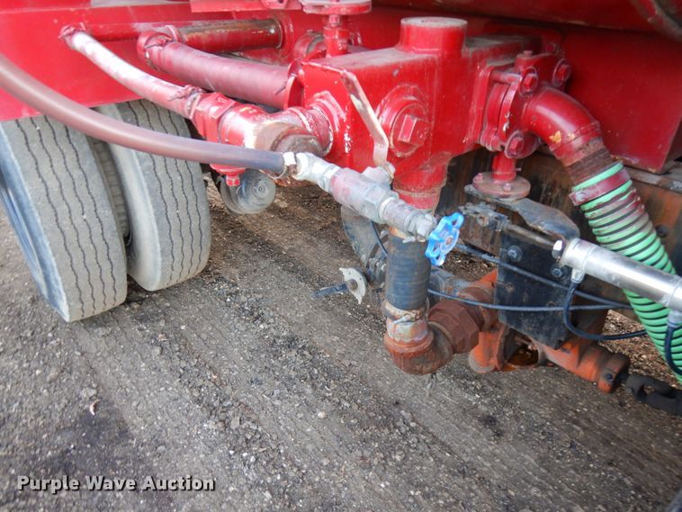 image for item DJ6049 1995 GMC TopKick  water truck