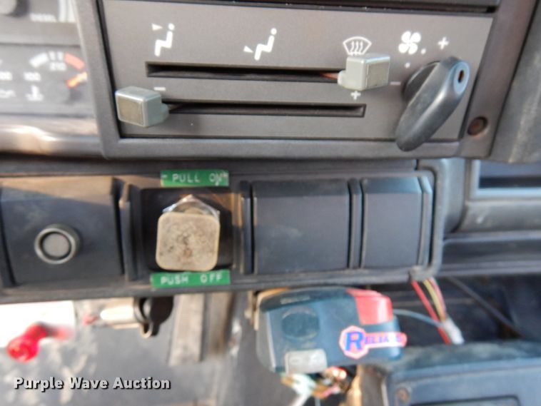 image for item DJ6049 1995 GMC TopKick  water truck