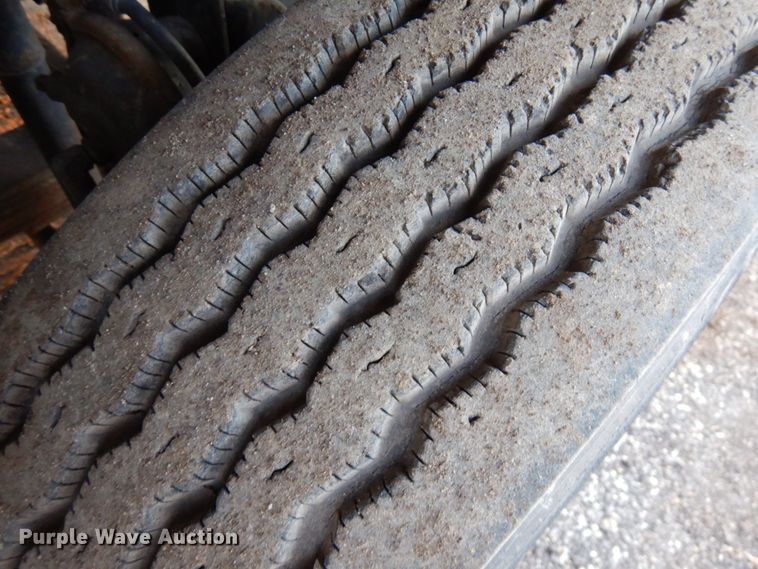 image for item DJ6049 1995 GMC TopKick  water truck