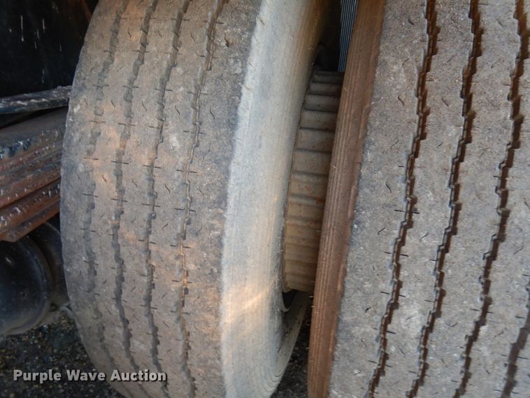 image for item DJ6049 1995 GMC TopKick  water truck