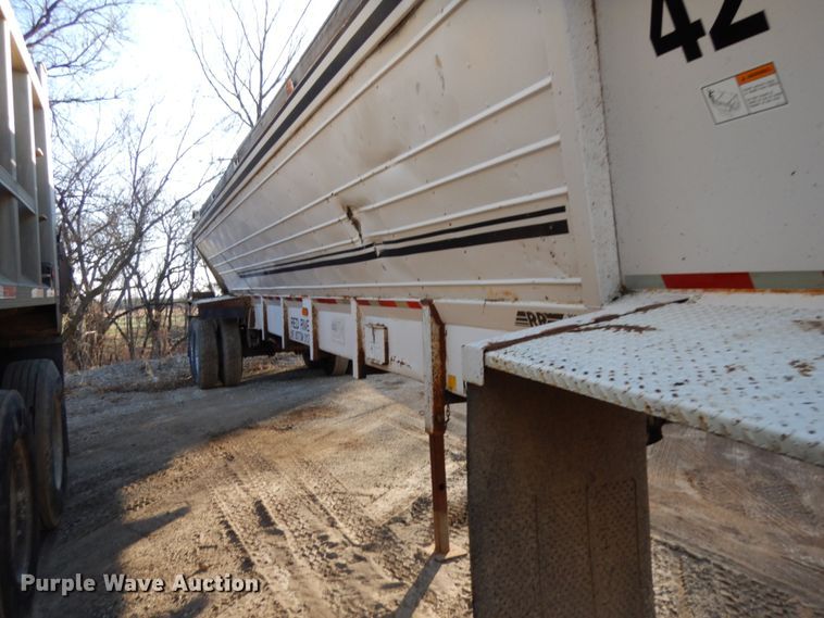 image for item DJ6053 2001 Red River live bottom trailer