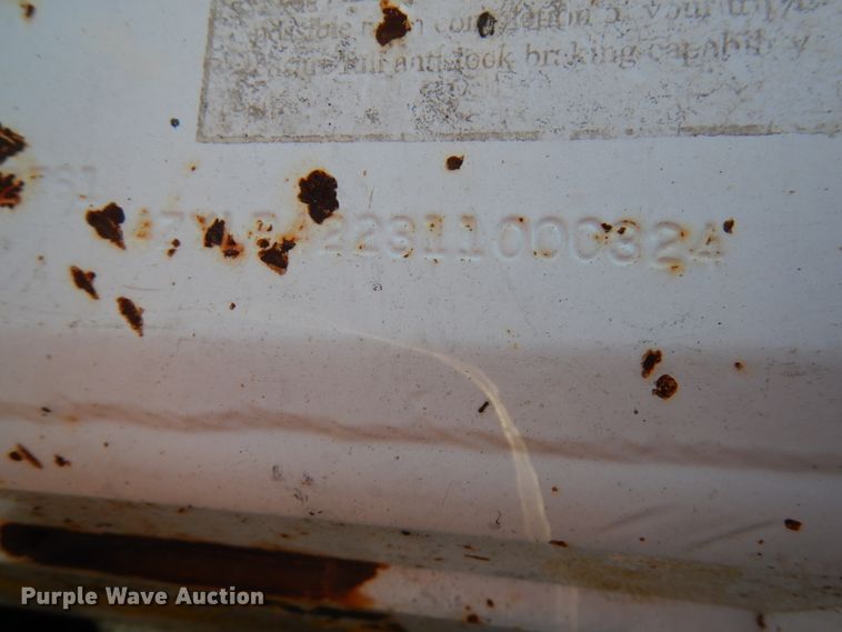 image for item DJ6053 2001 Red River live bottom trailer