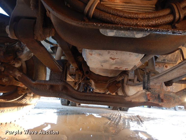 image for item DJ7286 2000 Mack CH600GK  semi truck