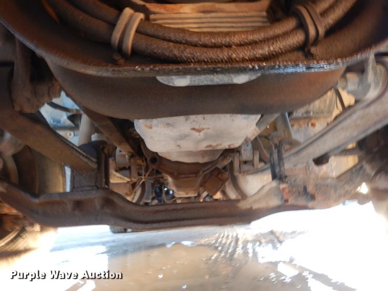 image for item DJ7286 2000 Mack CH600GK  semi truck