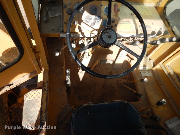 image for item DJ8164 Dresser 150A  crane