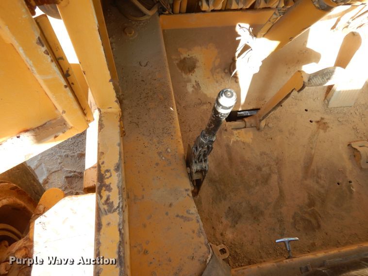 image for item DJ8164 Dresser 150A  crane