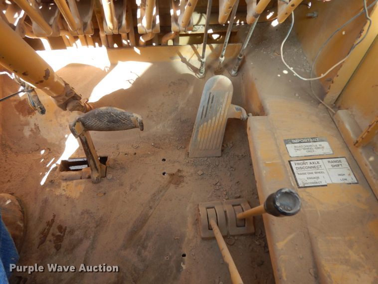 image for item DJ8164 Dresser 150A  crane